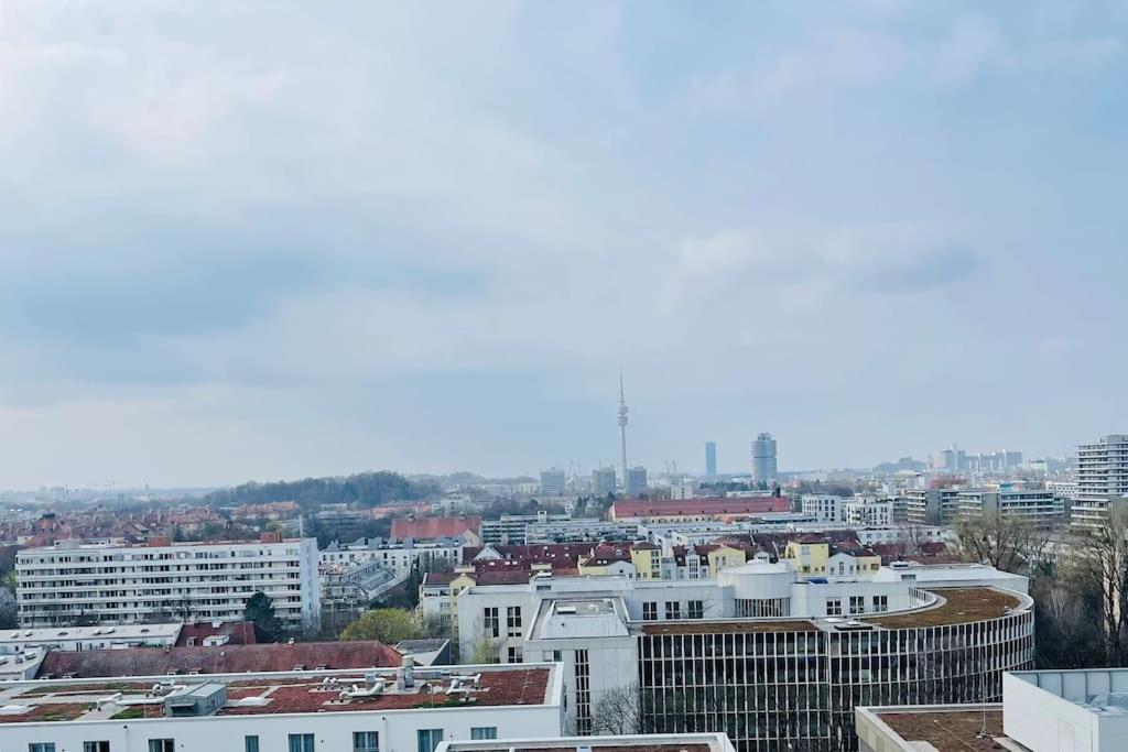 Sunrise Fuer 2-3 Personen München